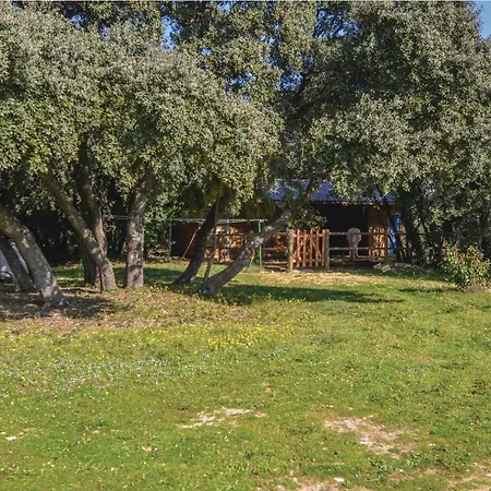 Fantastiskt Hus Med 3 Sovrum I Venéjan Vénéjan