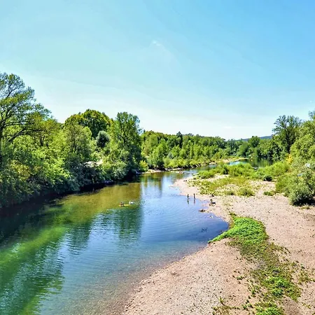 Gorgeous In With Kitchen Hébergement de vacances *