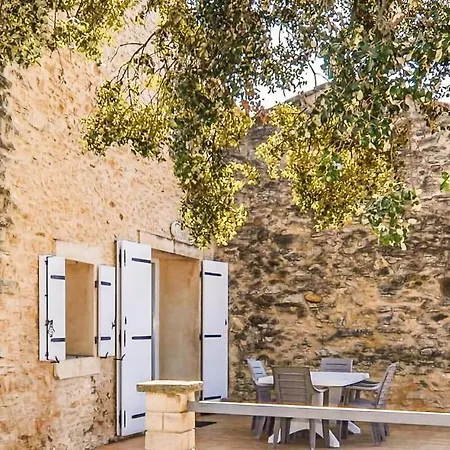 Casa de Férias 3 Bedroom Stunning Home In Venejan *